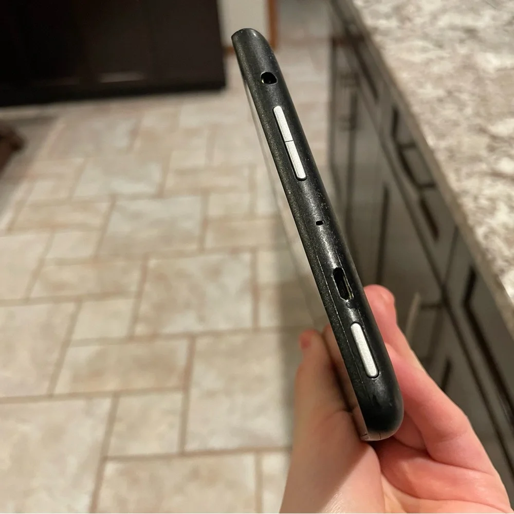 Kindle fire 5th gen 5GB - Picture 4 of 4